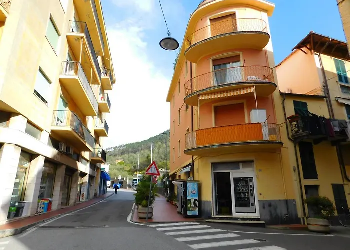 Nuovissimo E Funzionale, Levanto